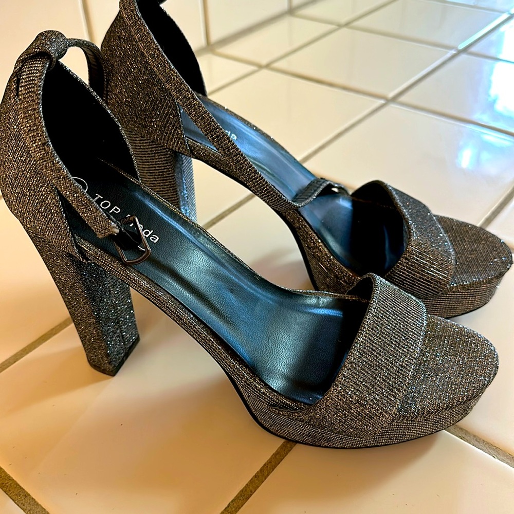 High heeled sparkly top Moda heels shoes size 8